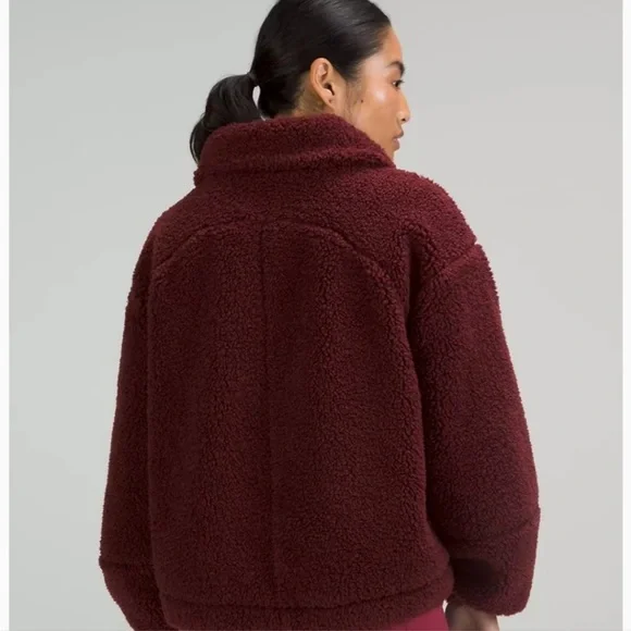 Lululemon Cinchable Fleece Zip-Up Size 8 maroon burgundy - Picture 4 of 7